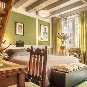 Koggeschip Apartment